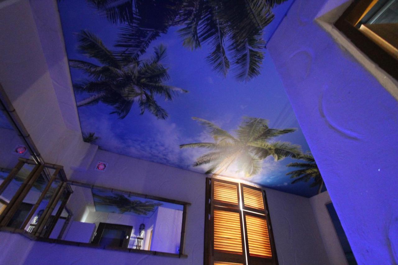 Egzotyczny Diamonds I Zanzi W Krainie Alicji Homestay