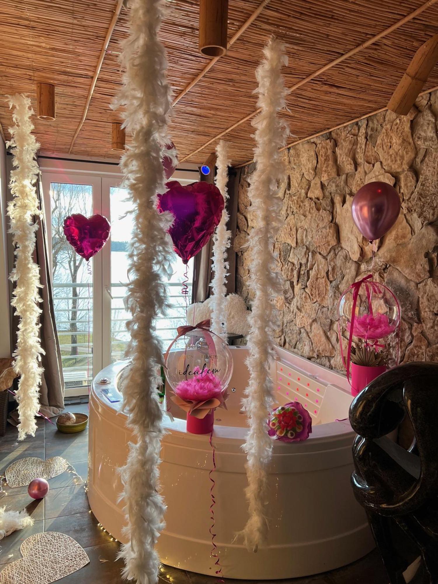 Homestay Egzotyczny Diamonds I Zanzi W Krainie Alicji
